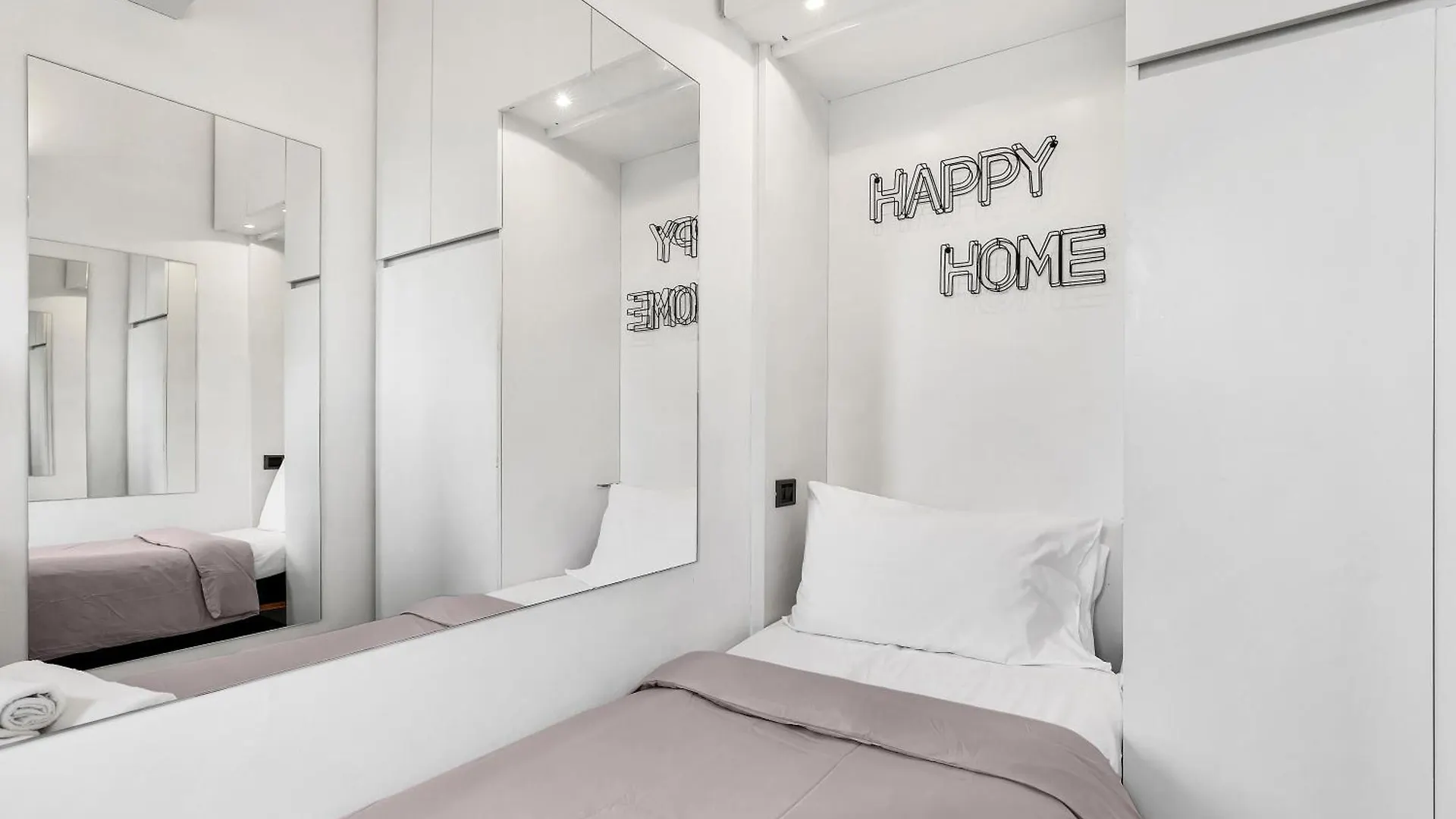 Апартаменты Grace House Navigli Милан
